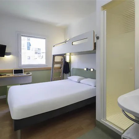 Ibis Budget Centro * Malaga